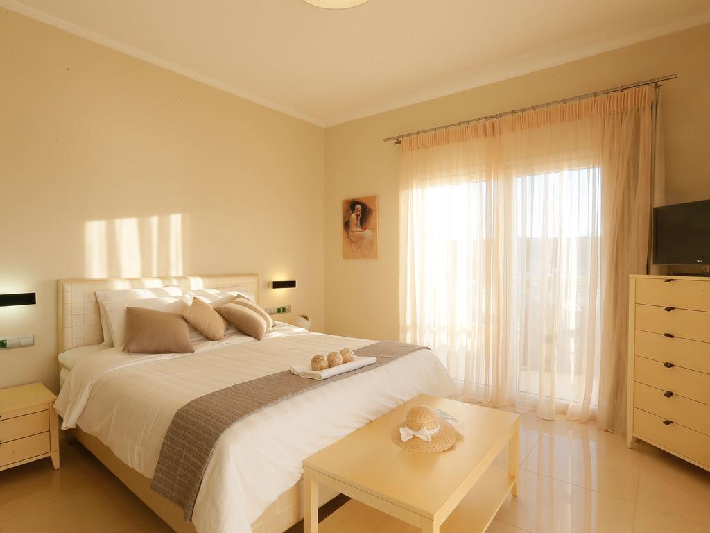 Pictures Suites Agios Stefanos Avliotes (Corfu) Quarto foto
